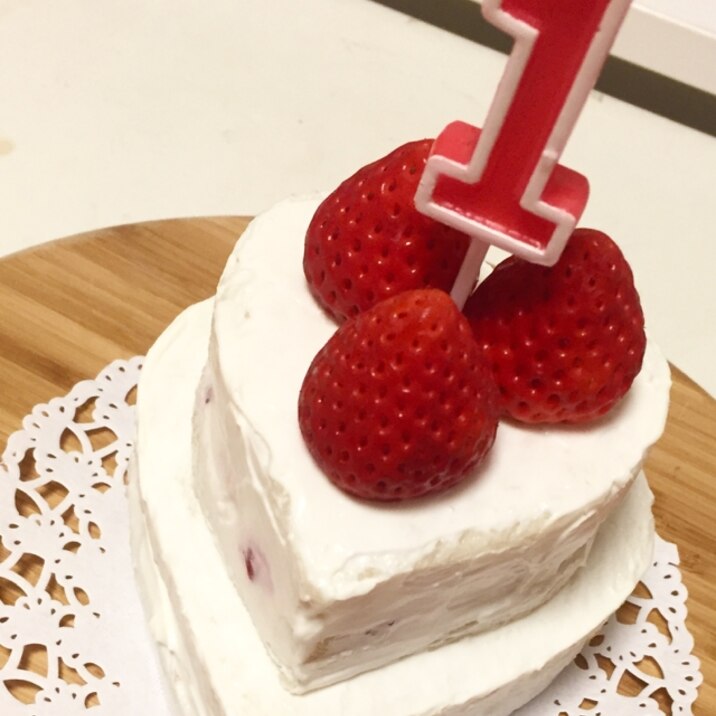 1歳の食パン誕生日ケーキ 水切りヨーグルトで レシピ 作り方 By Oo紀李 楽天レシピ